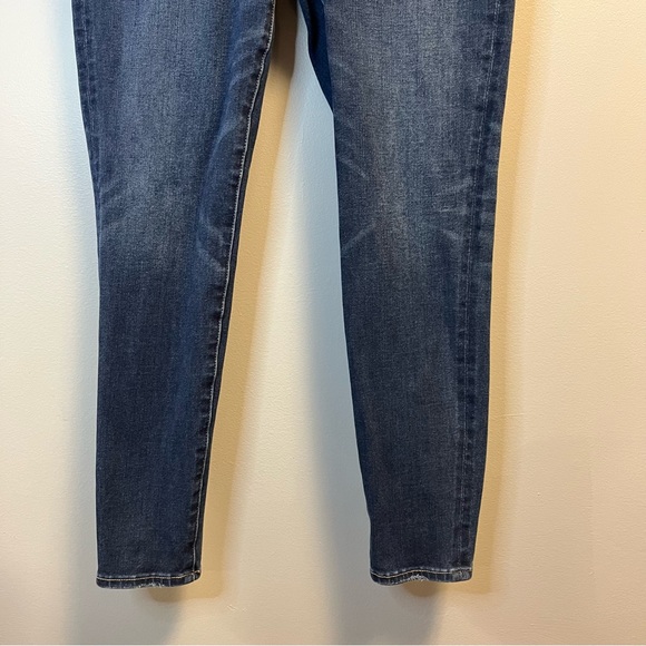 American Eagle (AEO) Jeans Super Hi-Rise Jegging Medium Vintage Sz 8 Short EUC - Picture 8 of 12